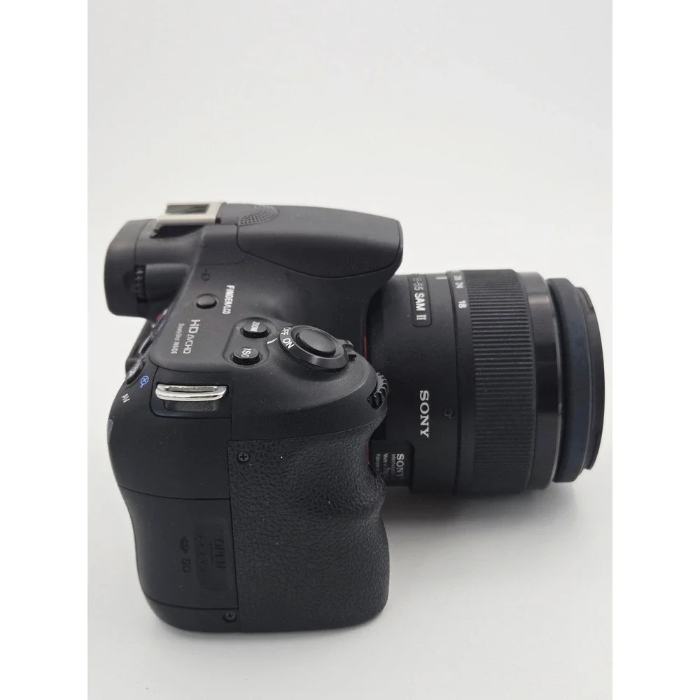 Sony Alpha A58 DSLR Digital Camera 20.1MP- 18-55mm Lens Vivitar Flash WORKS-READ